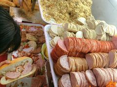 -Bánh Mì Huynh Hoa