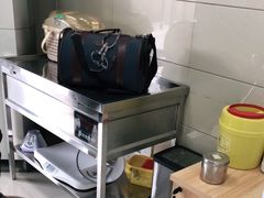 -申普宠物医院·眼科·心内科·影像科(普陀分院)
