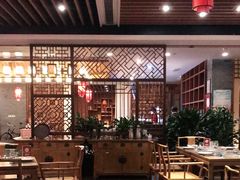 大堂-海尔洲际酒店天下一品中餐厅