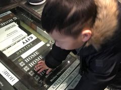 -钟书阁(松江泰晤士小镇店)