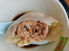 蟹粉小笼包-忆秦园小笼包(惠山古镇总店)
