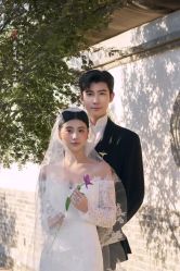 -蒙太奇婚纱摄影(万达店)