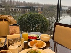 -上海怡沁园度假酒店