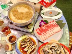 -禄婶鸡煲·打边炉