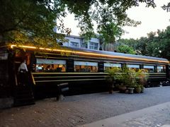 -火车头法国西餐厅