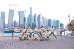 -亚太瑜伽普拉提学院