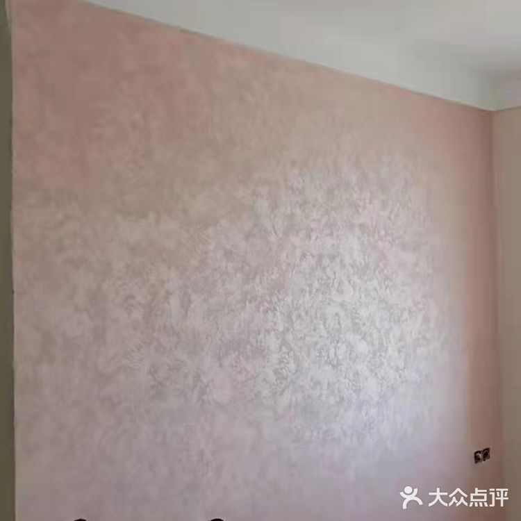装修的很有特点，师傅也特别专业，主要价格我们可以接受