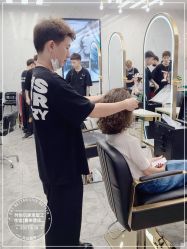 -时尚玩家发型设计