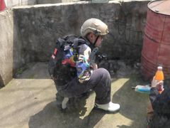 -东湖小天池真人CS彩弹野战基地