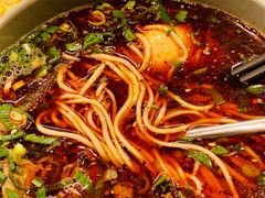 -臻老板牛肉面(光华路SOHO店)