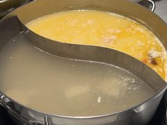 -尚尚仙·酸汤猪手·猪肚鸡火锅(华联万柳购物中心店)