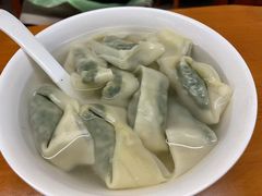 荠菜大馄饨-忆秦园小笼包(惠山古镇总店)