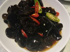 -阿三鱼头泡饼·家常菜