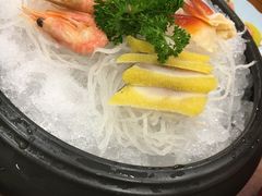 海鲜拼盘-青瓦餐厅·生鱼片·韩园烤肉(西塔店)