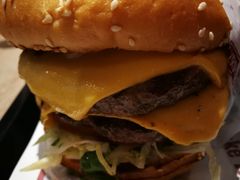 火烤双层牛肉特堡-The Habit Burger Grill 哈比特汉堡(爱琴海店)