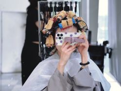 -1983 Hair Salon
