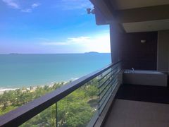 -三亚湾海居铂尔曼度假酒店