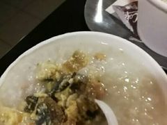 -麦当劳(轻轨曹杨路店)