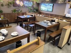 -丁里羊肉小镇(天鹅湖总店)