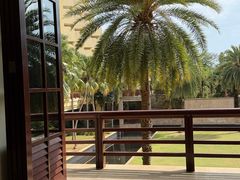 -亚龙湾喜来登·美景台大堂吧