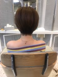 -PE SALON 