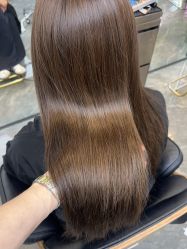 -藤野造型烫染·漂发