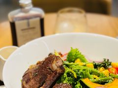 意式西冷牛肉色拉-奎克咖啡Cuiqu(晶品店)