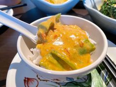 -大头虾越式风味餐厅(光明广场店)