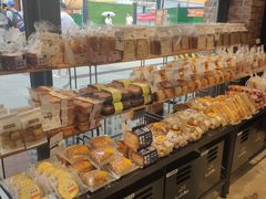 -皇冠幸福里动物奶油生日蛋糕(万达店)