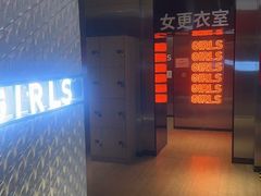 -蓝天国际游泳培训基地(华腾园店)