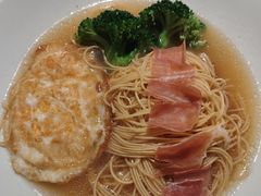 -MONICH牛排融合餐厅(和义大道购物中心店)