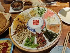 -怪噜范·老贵阳街头名小吃(鸿通城店)