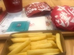 -塔斯汀中国汉堡(江大南路店)