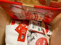 -肯德基(西影路店)
