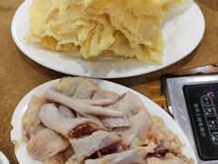 -濠轩阁特色生蚝火锅(水湾路店)