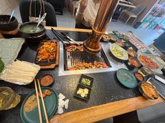 -臻牛烤肉