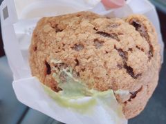 -西树泡芙(湖滨银泰in77B区店)