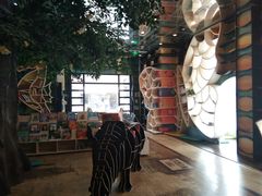 -钟书阁(松江泰晤士小镇店)