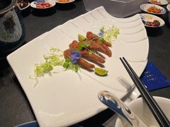 -凤凰湘语·平价海鲜餐厅(浦东旗舰店)