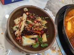 -由衷贵州酸汤牛肉火锅(新桥店)