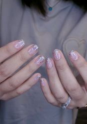 -情同手足美甲美睫