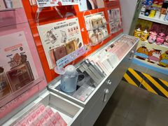 -名创优品(万达广场河东店)
