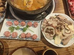 -贵厨酸汤牛肉(花果园国际中心店)