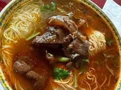 -金杨拉面王小吃面馆·牛三宝面·红烧牛肉粉