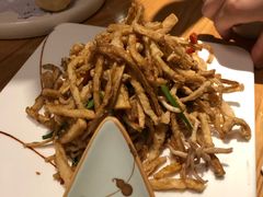茶树菇炒鱿鱼-竹里馆·淮扬菜·功夫茶(老门东店)