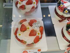 -花花卷卷·鲜食蛋糕(静安久光百货店)