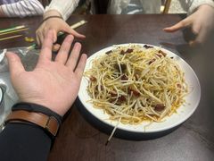-金卯白肉罩火烧
