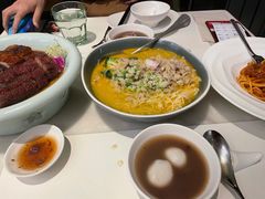 -港丽餐厅(高德置地店)