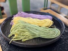 -鹿鸣山草本茶香火锅(园西路店)