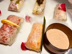 漫步花开彩虹卷-蜜桃花开·中西融合菜E&W(南长街店)